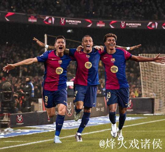 巴萨进攻乏力颗粒无收,多特凌厉反击上演惊天逆转 巴萨进攻乏力颗粒无收,多特凌厉反击上演惊天逆转